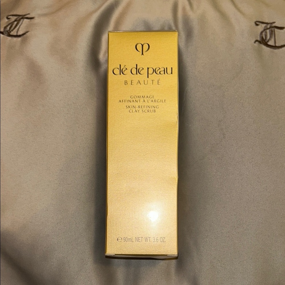 BRAND NEW Clé de Peau Beauté Skin Refining Clay Scrub